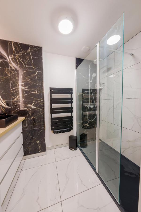 L'Escale Tropicale, Appartement Independant Avec Terrasse Privative Saint-Quentin  Kültér fotó